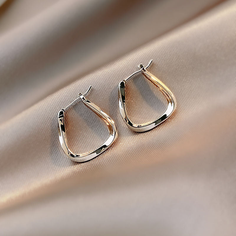 Women's Sier Simple Elegant Fashionable High-grade Niche Earrings