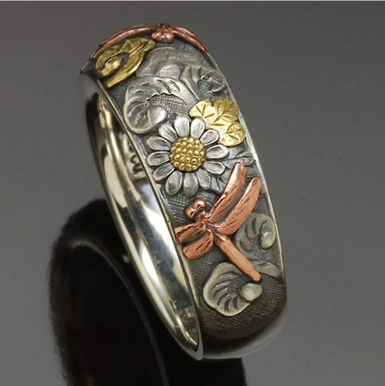 Ornament Vintage Carved Pattern Dragonfly Flower Rings