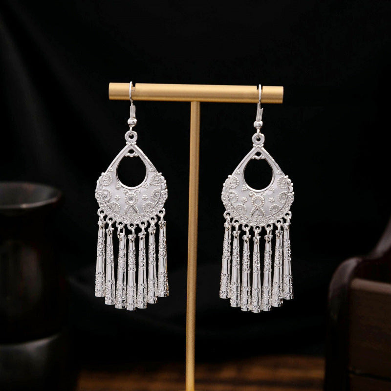 Sier Family Minority Ethnic Style Tourist Attractions Earrings
