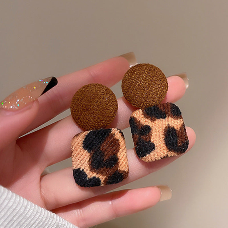 Sier Geometric Niche Design Elegant High-grade Earrings