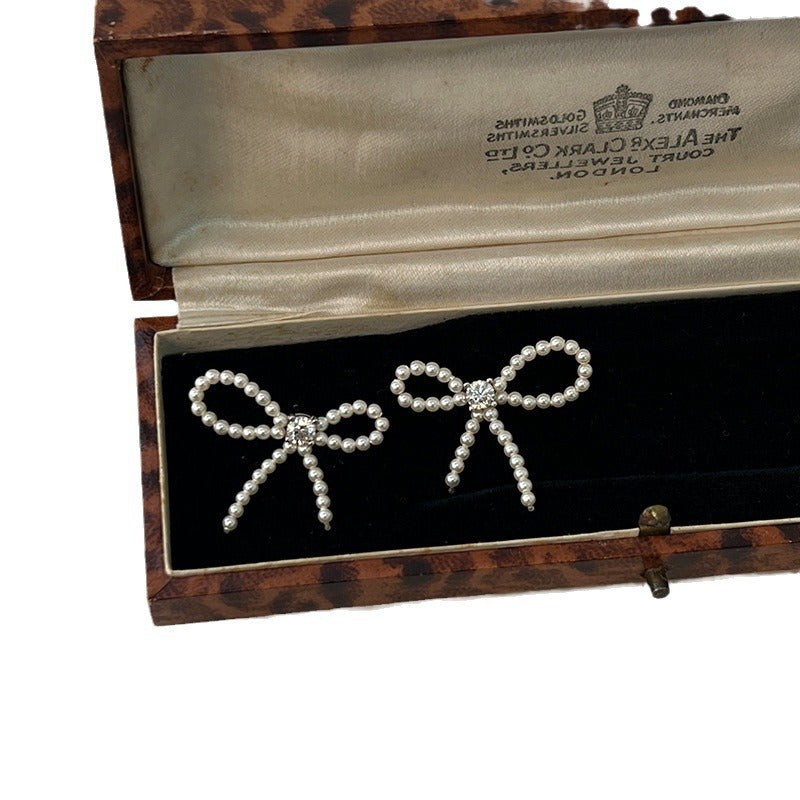 Bow Female Niche Retro Personality Minimalism Earrings