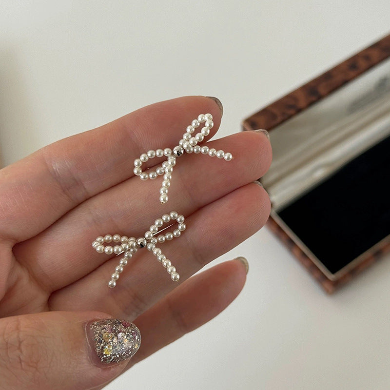 Bow Female Niche Retro Personality Minimalism Earrings