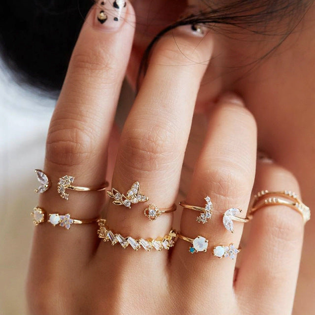 Women's Retro Golden Personality Independent Packaging Butterfly Rings