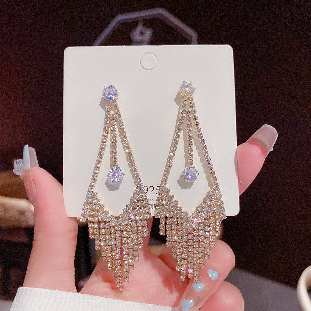 Women's Vintage Tassel Diamond High-grade Ear Minority Earrings