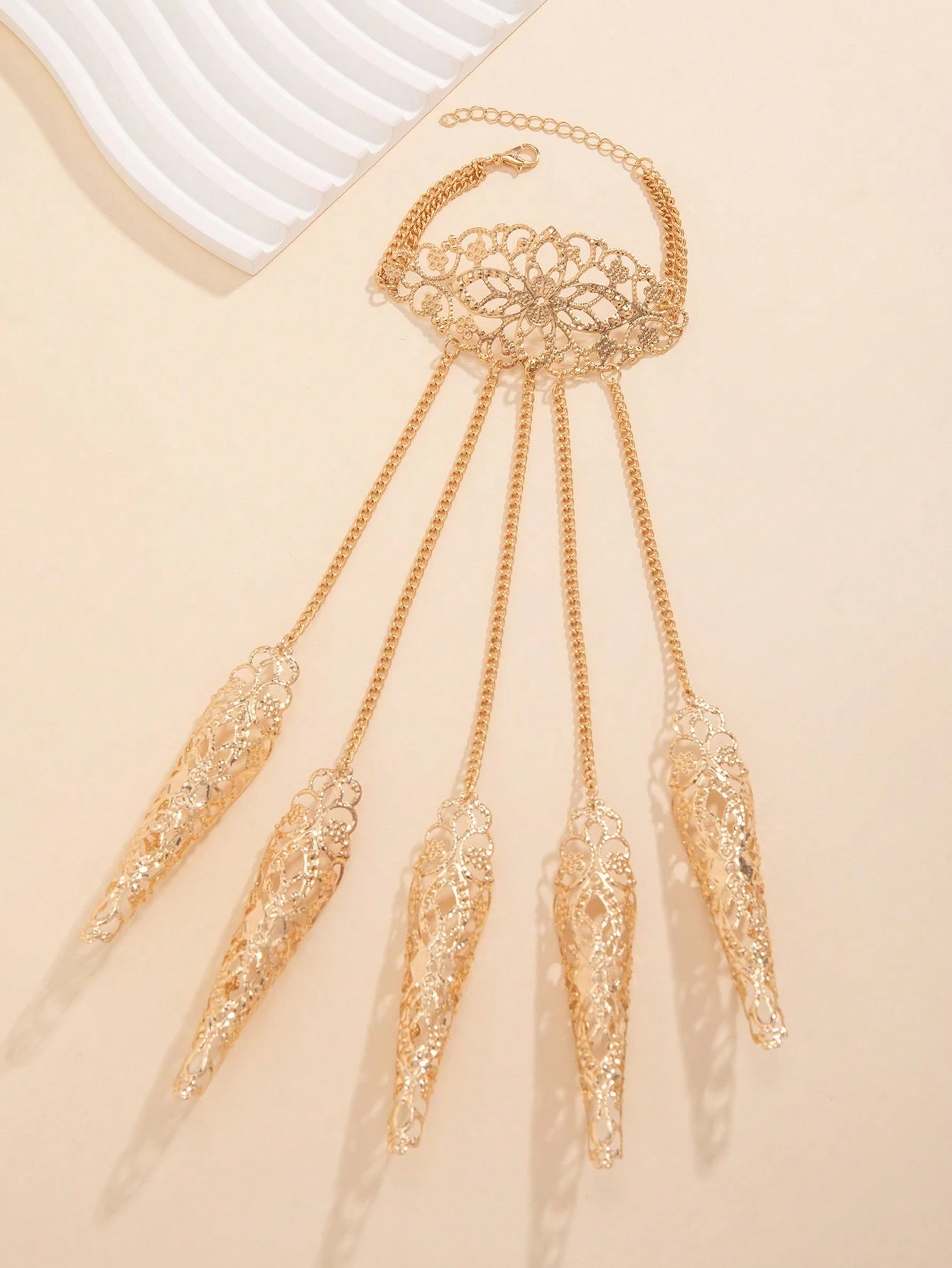 Finger Female Minority Fashion Exaggerated Light Bracelets