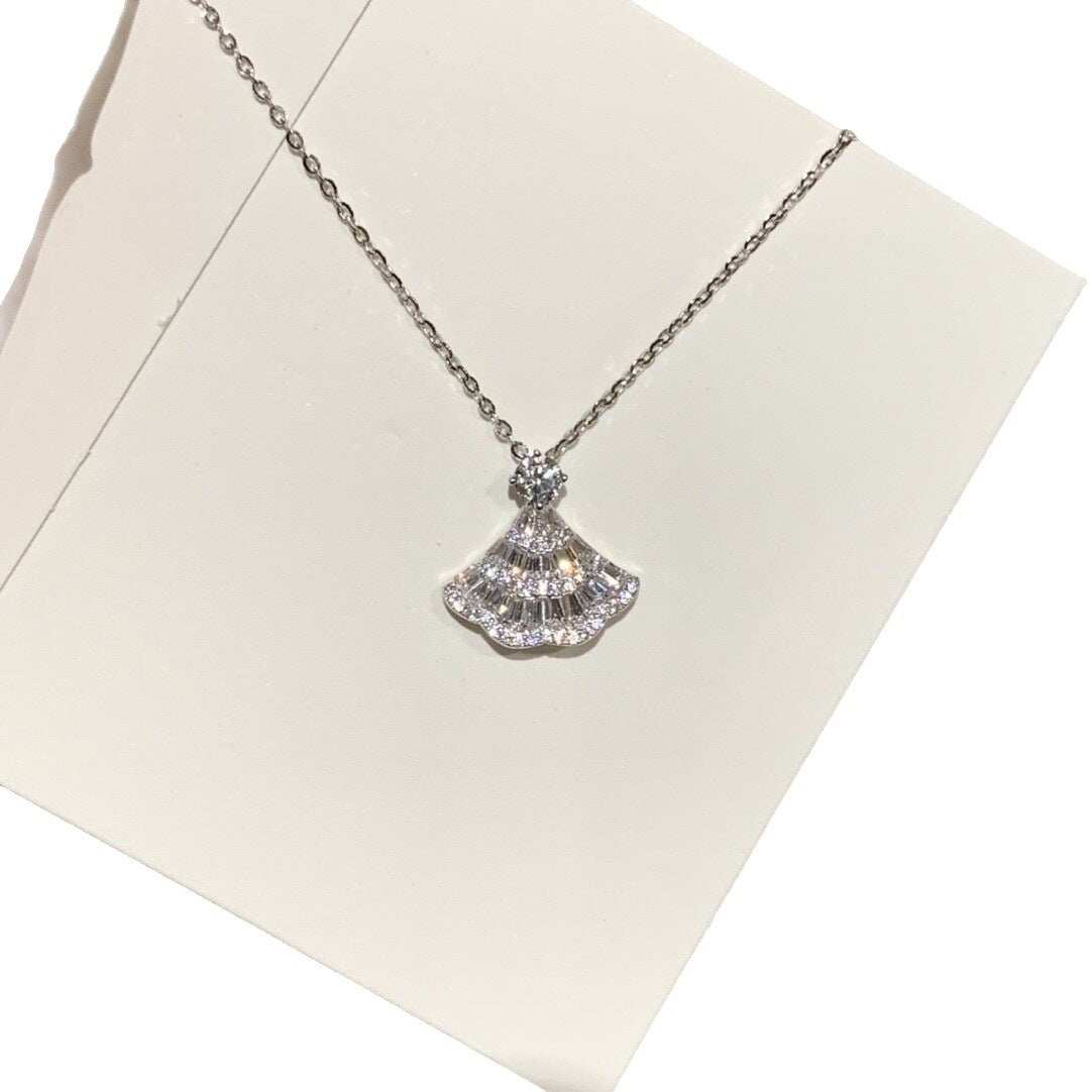 Light Luxury Minority Full Diamond Flashing Small Sier Skirt Necklace