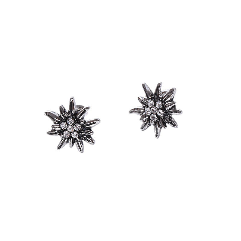 Women's Winter High-grade Edelweiss Vintage Light Luxury Rings