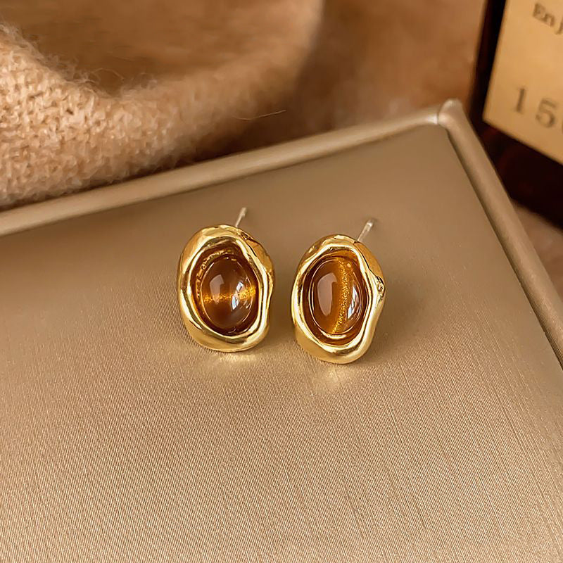 Women's French Retro Amber Elegant Design High-grade Earrings