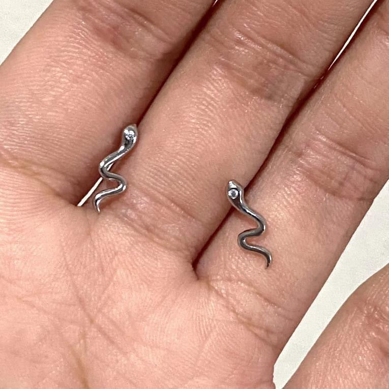 Trendy Niche Advanced Design Sense Petite Earrings