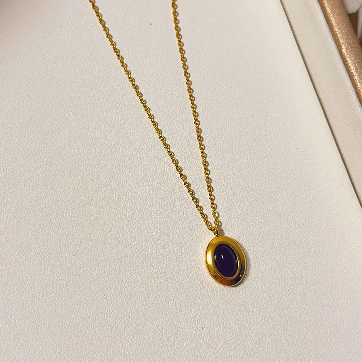Tiger Eye Design Light Luxury Advanced Sense Elegance Retro Necklaces