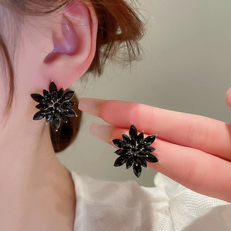 Sier Needle Simple Exquisite Square Zircon Light Luxury High-grade Earrings