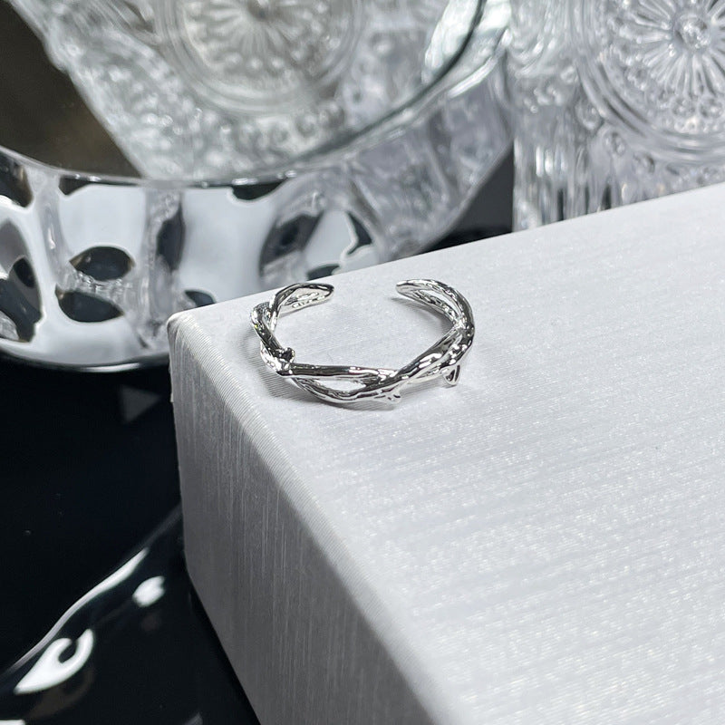Simple Thorn Rose Open Female Irregular Texture Pleated Rings