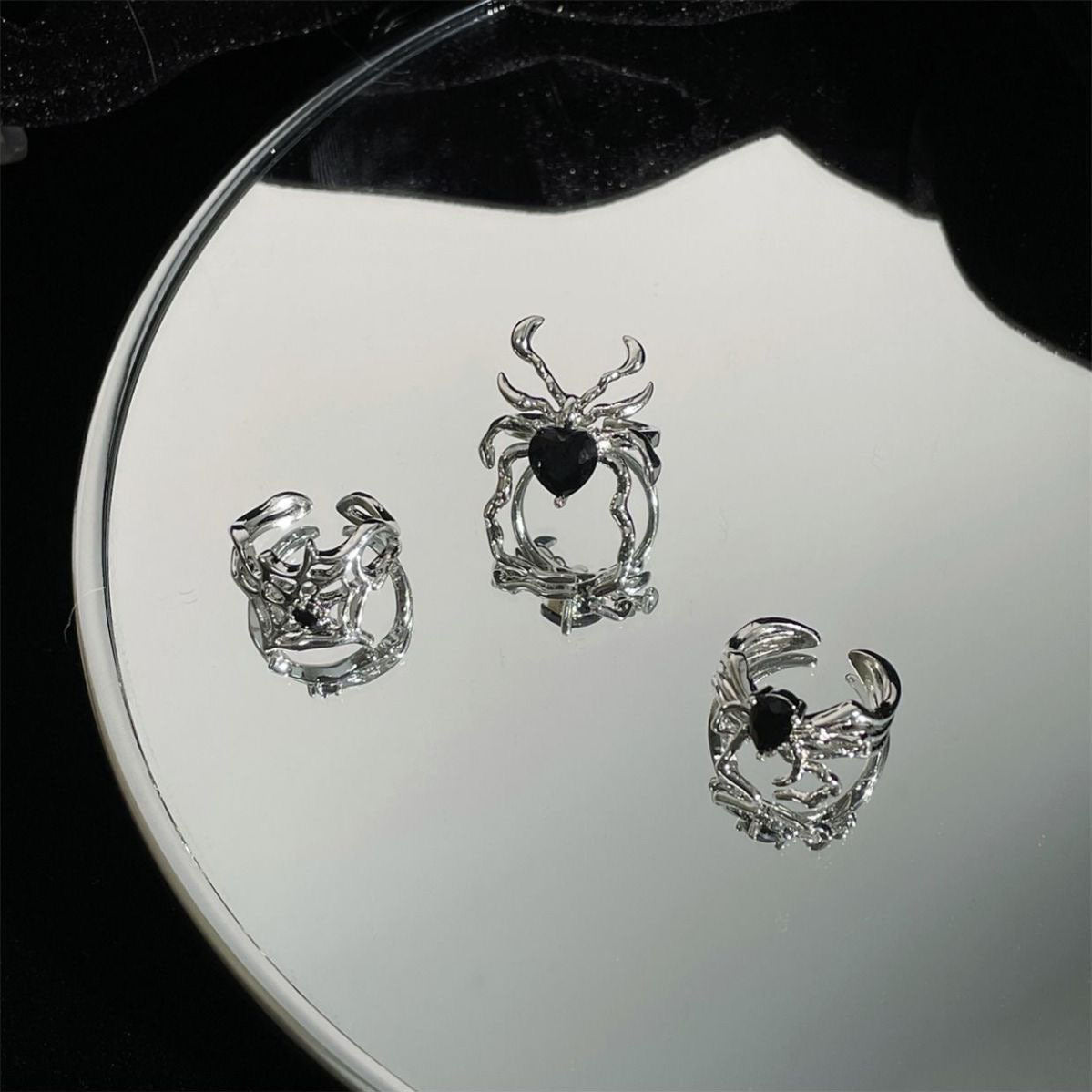 Gem Spider Nail Niche Design Cold Rings