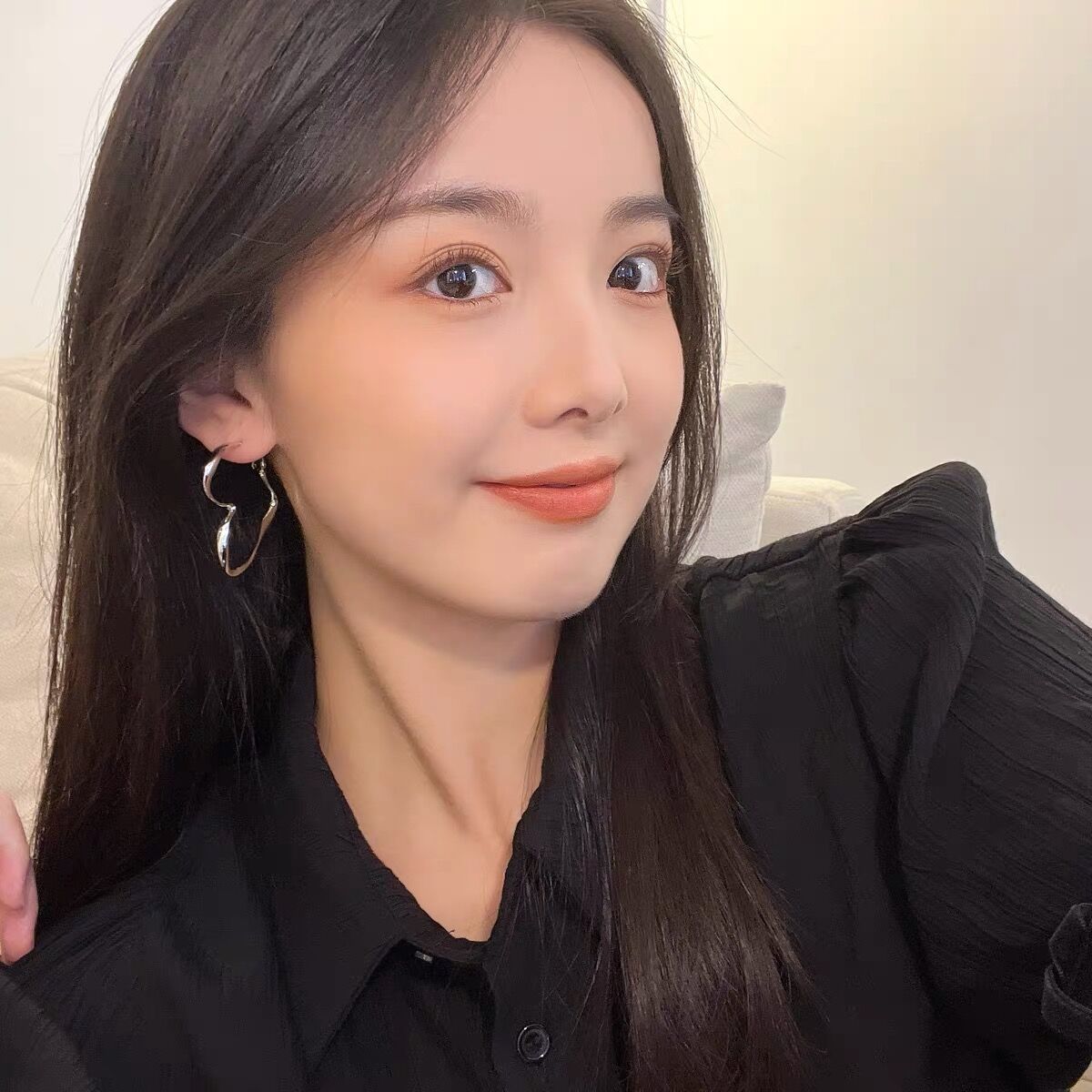 Sier Needle Big Love Heart Female Design Earrings