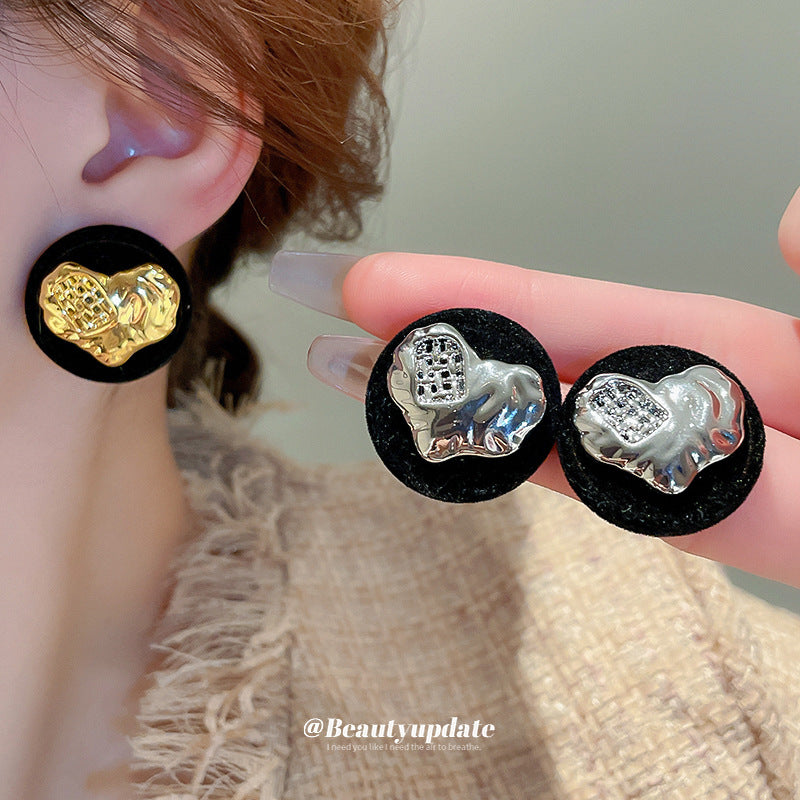 Flocking Round Love Heart Sweet Cool Earrings