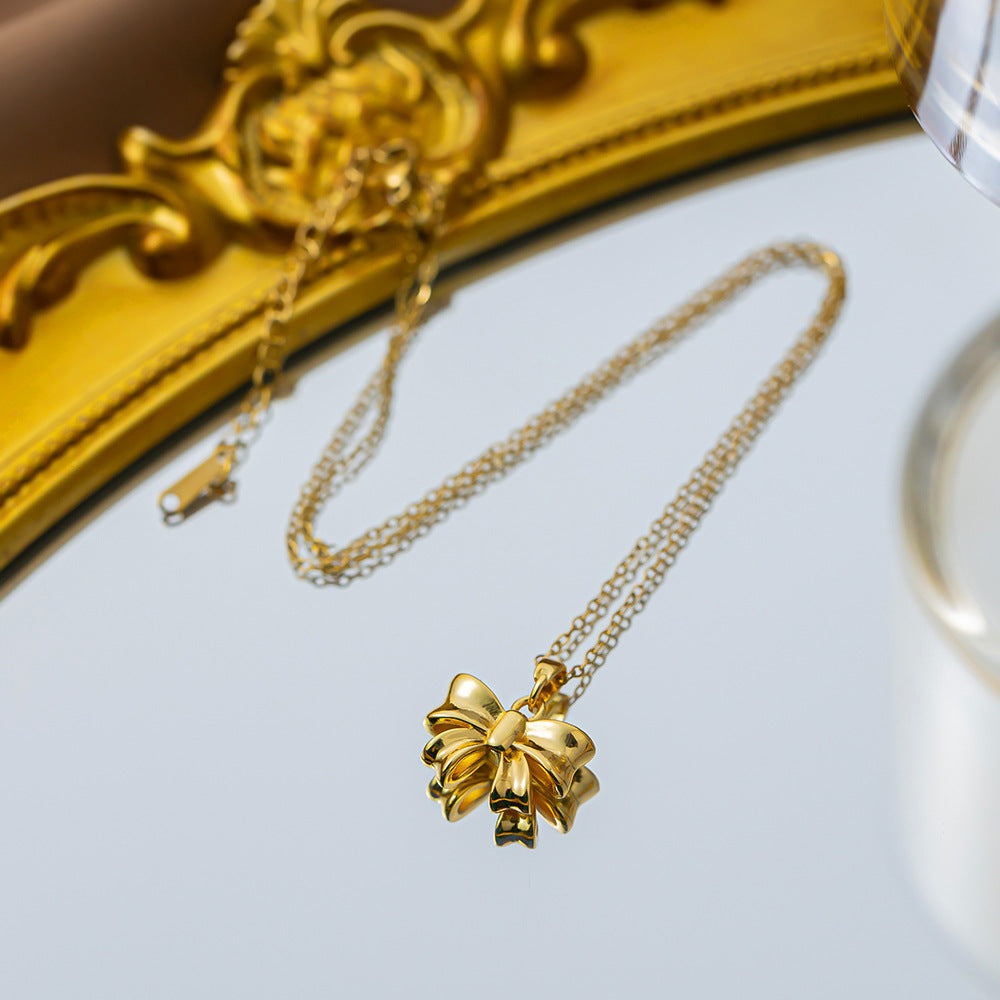 Women's Princess Bowknot Titanium Steel Gold-plated Copper Clavicle Necklaces