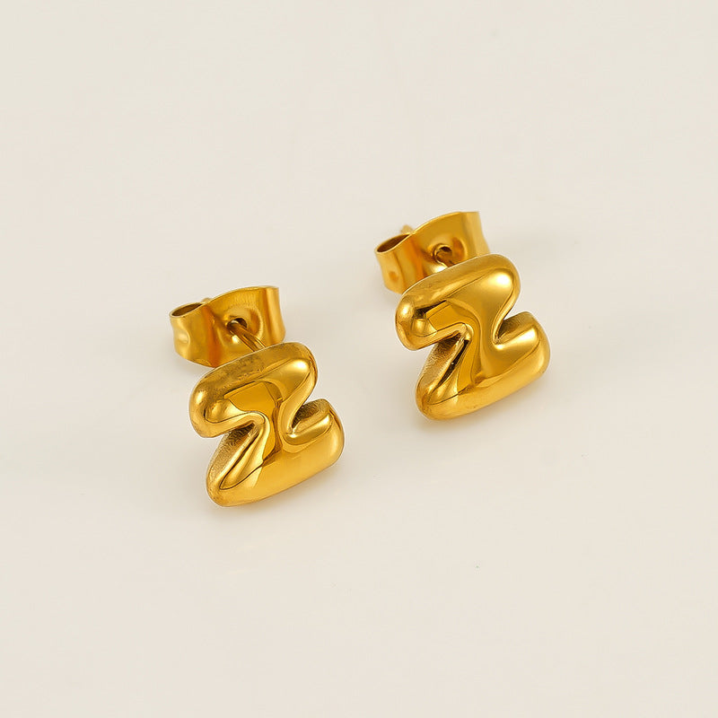 Women's Elegant Titanium Steel Stainless Gold-plated Mini Earrings
