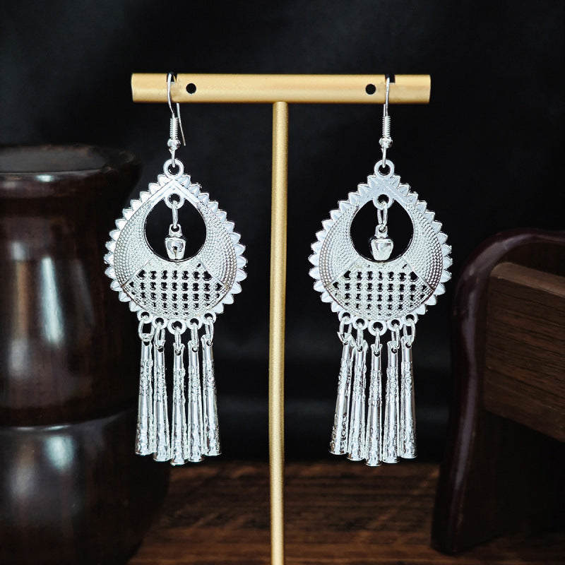 Sier Family Minority Ethnic Style Tourist Attractions Earrings