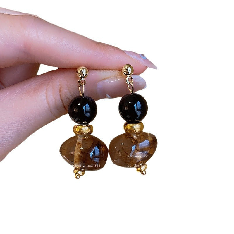 Women's French Retro Amber Elegant Design High-grade Earrings