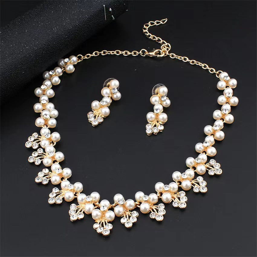 Fashion Pearl Rhinestone Short Bride Suit Jewelry Set