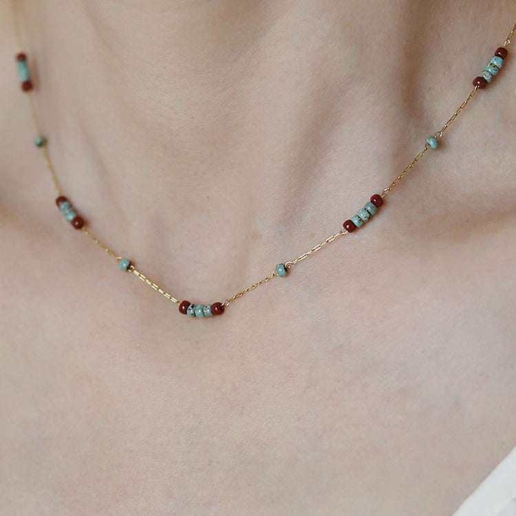 Women's Retro Turquoise Glass Wine Red Contrast Color Beaded Necklaces