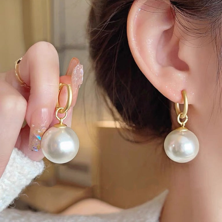 Women's Light Luxury Minority Elegant Big Pearl Titanium Steel Gold Earrings
