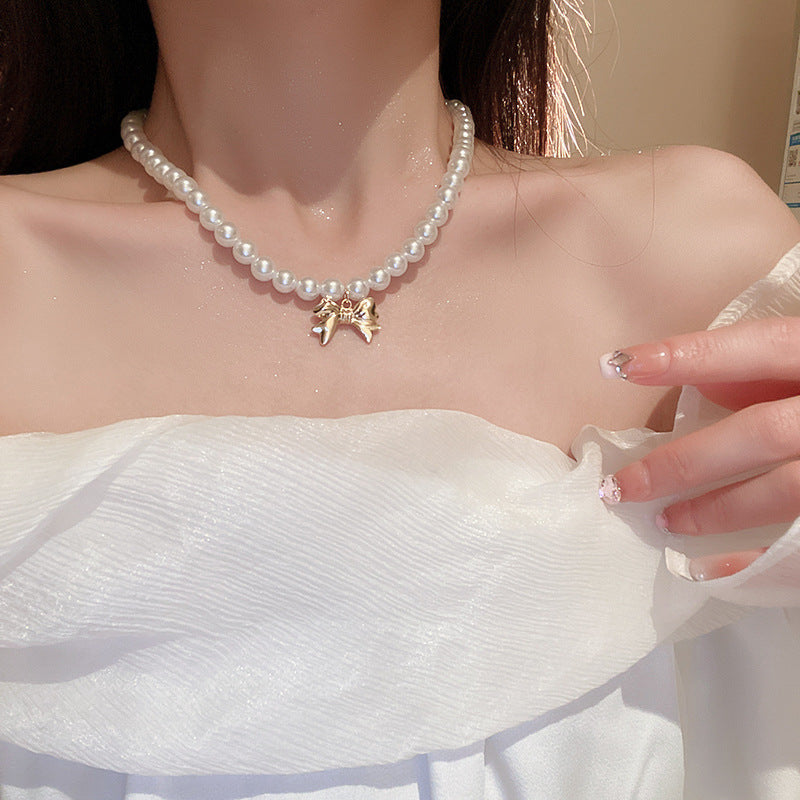 Twist Winding Pearl French Retro Fashion Elegance Clavicle Chain Necklaces