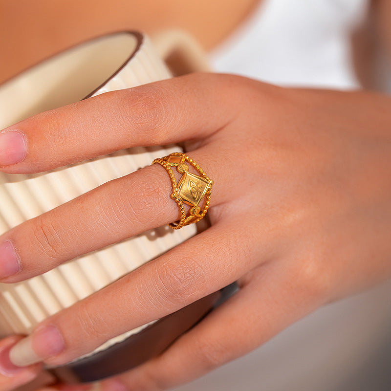 Leaf Love Polka Dot Knotted Titanium Rings