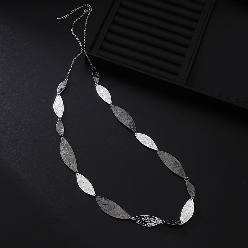 Women's Light Luxury Temperament Advanced Design Irregular Necklaces