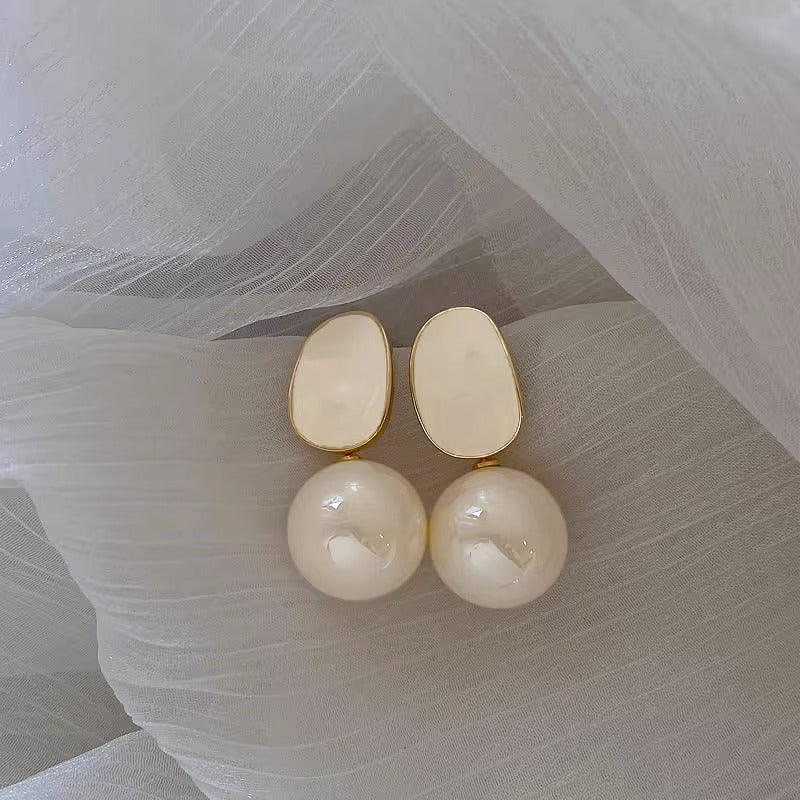 Women's Personality High-grade Simple Niche Trendy Design Earrings