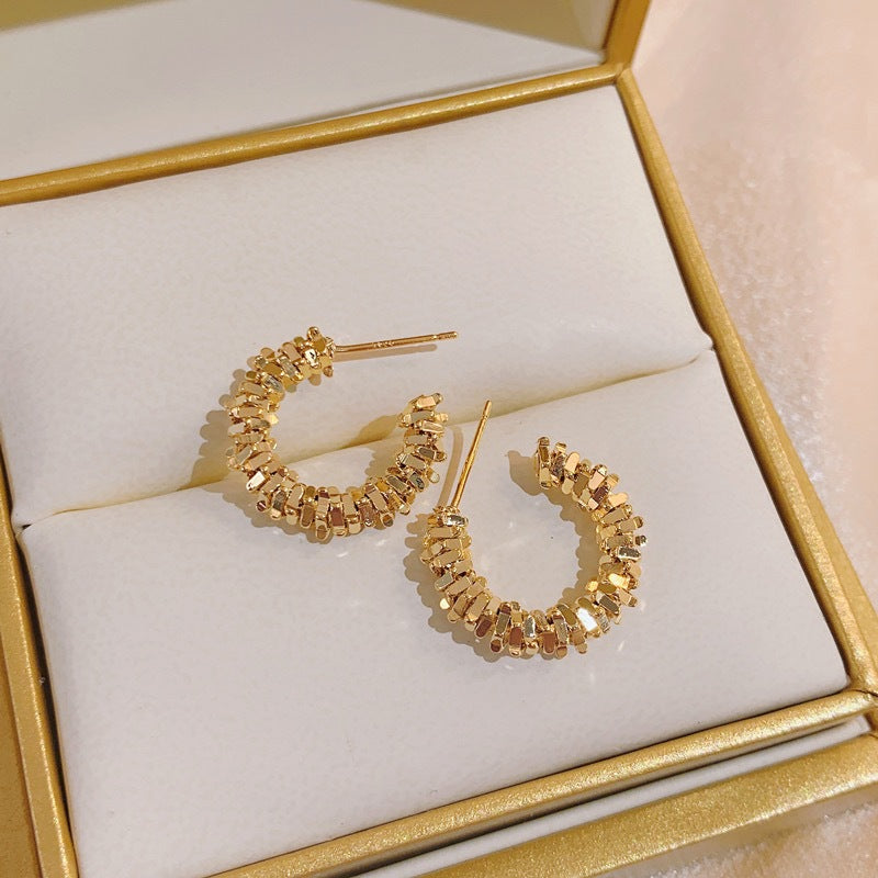Women's Metal Cold Style Shaped Temperament Entry Lux Fashion Earrings