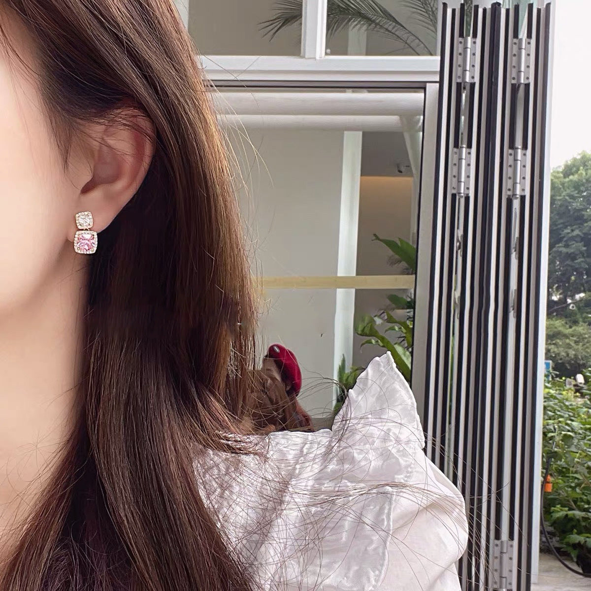 Fortune Super Flash Cube Sugar Niche Earrings
