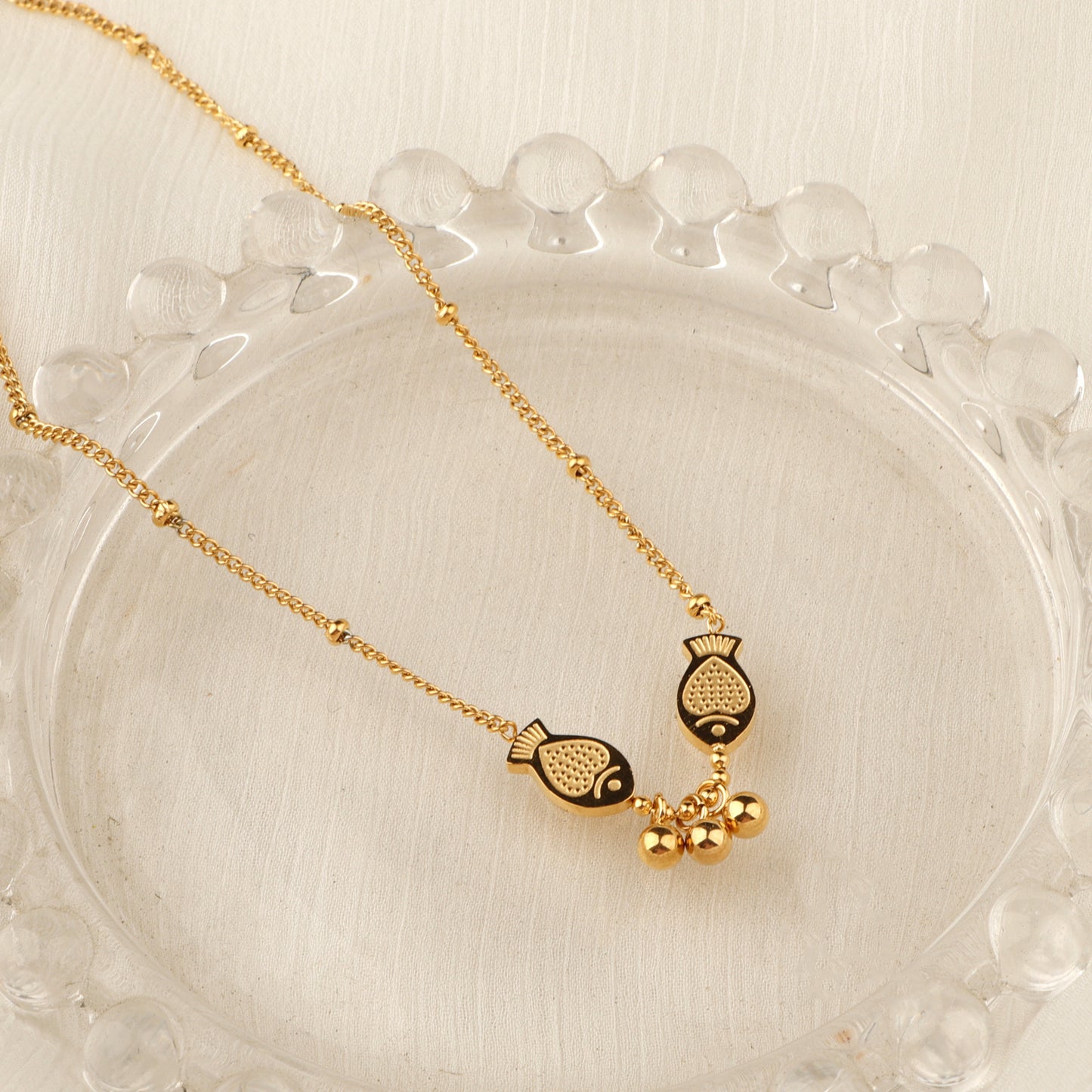Women's Pisces Simple Fashion Design Titanium Steel Clavicle Chain Necklaces