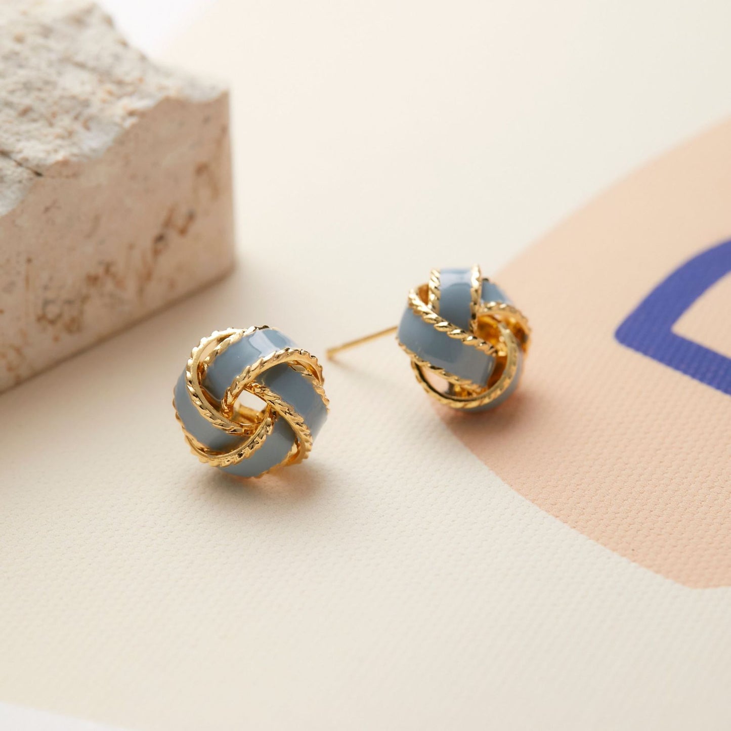 Blue Niche French Retro High-grade Truelove Knot Ear Earrings