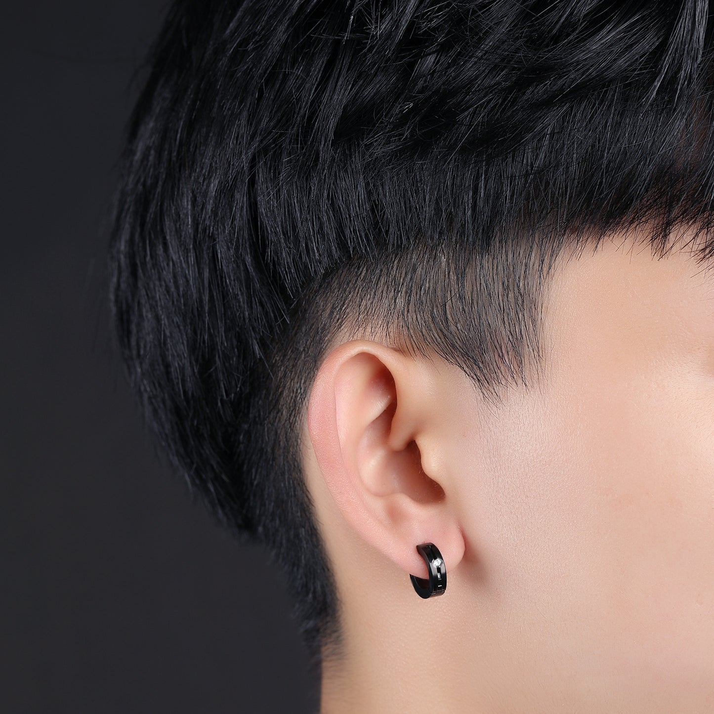 Women's & Men's Simple Personality Trendy Black Eardrops Hip Hop Versatile Rings