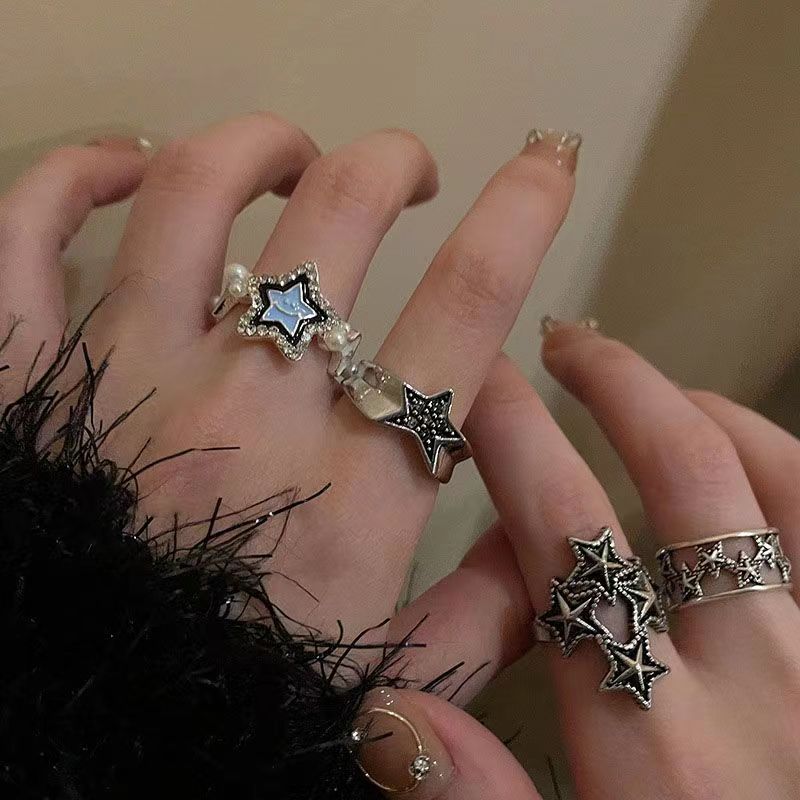 Retro Couple Index Finger Niche Design Rings