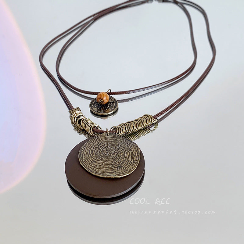 Women's Retro Fashion Long Sweater Chain Personalized Necklaces