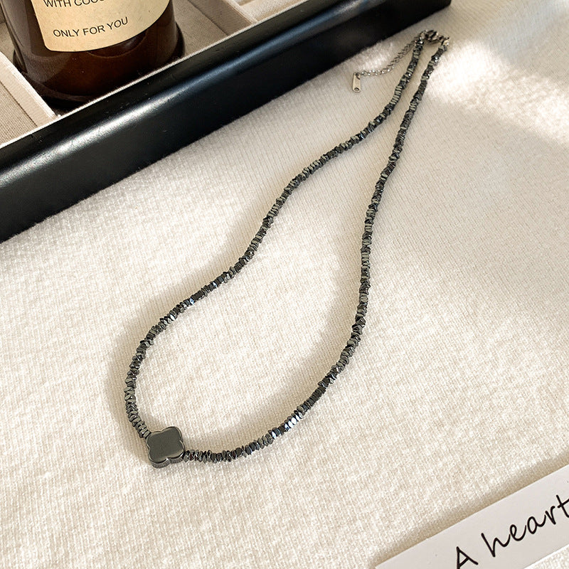 Luxury Fashion Black Small Pieces Of Necklaces