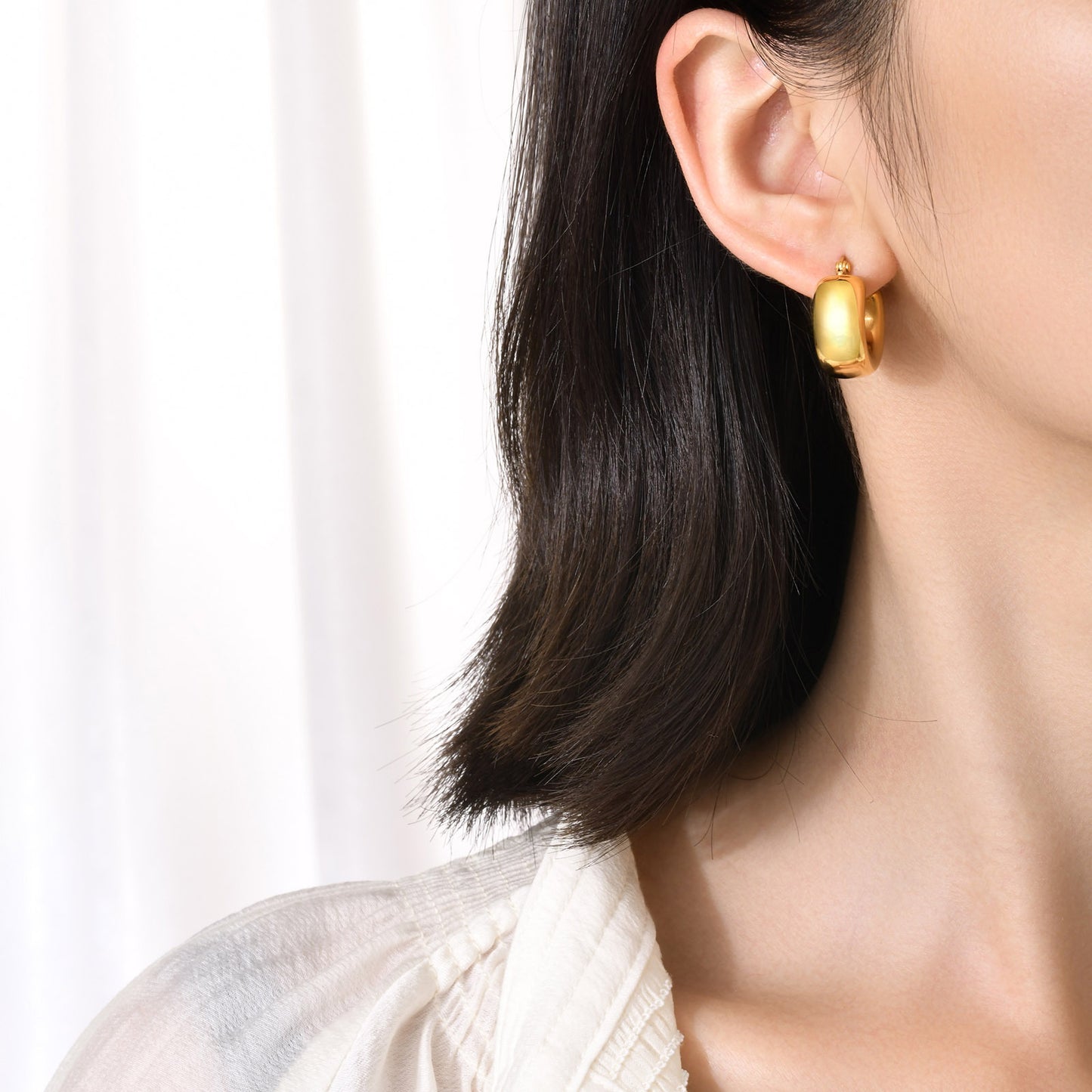 Stainless Steel Hollow Ear Gold Geometric Rings