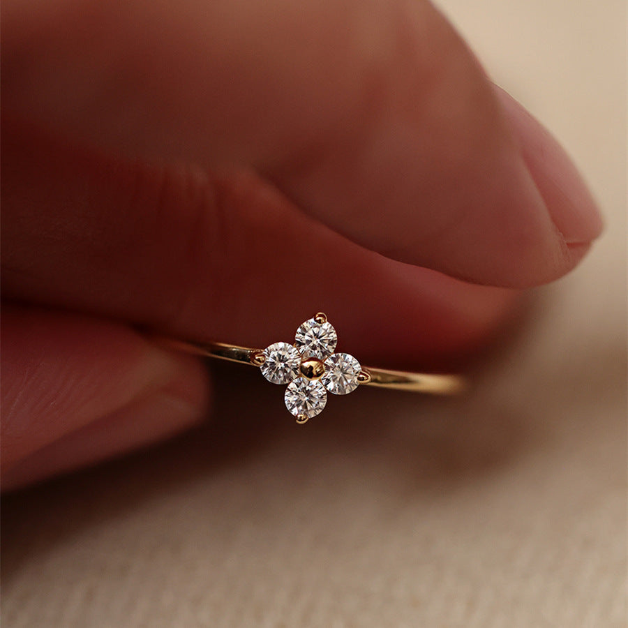 Zircon Thin Female Niche Design High Sense Rings