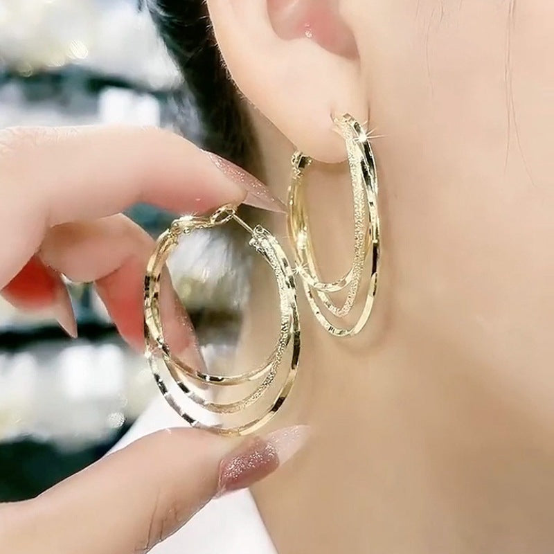 Streaming Trend Big Ear Large Circle Earrings