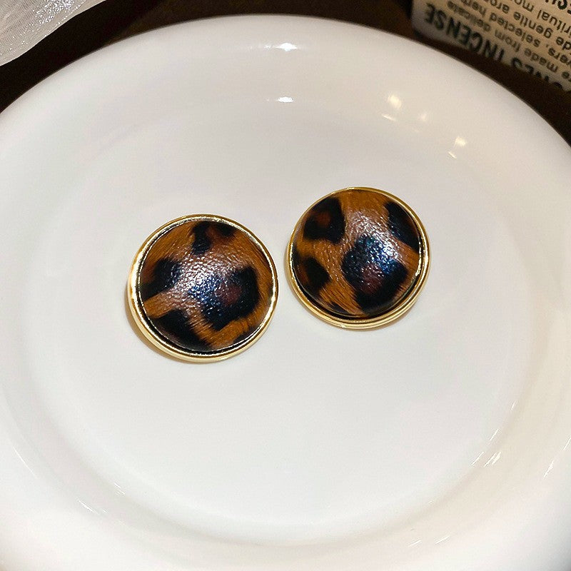 Geometric Ear Niche Retro Affordable Luxury Fashion Earrings