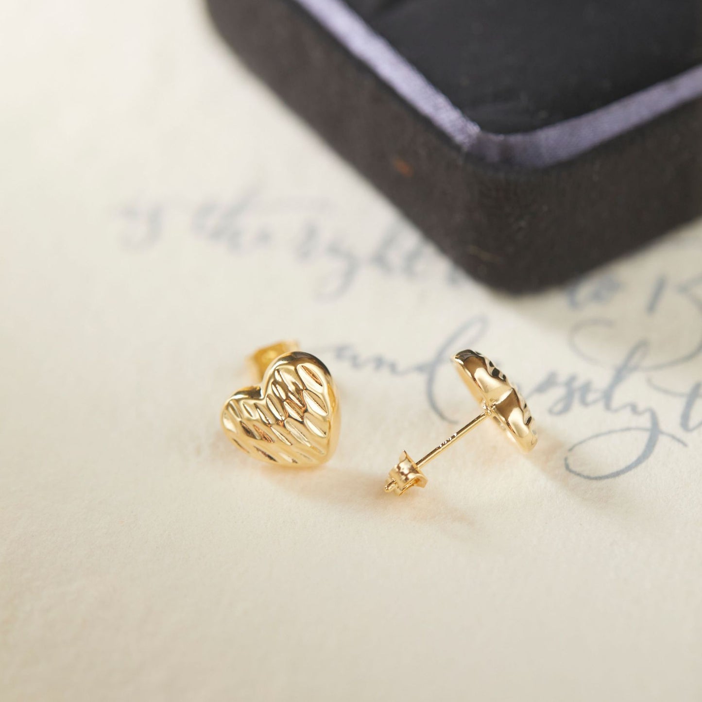 Moment Lost Romance Golden Love Mosquito Earrings