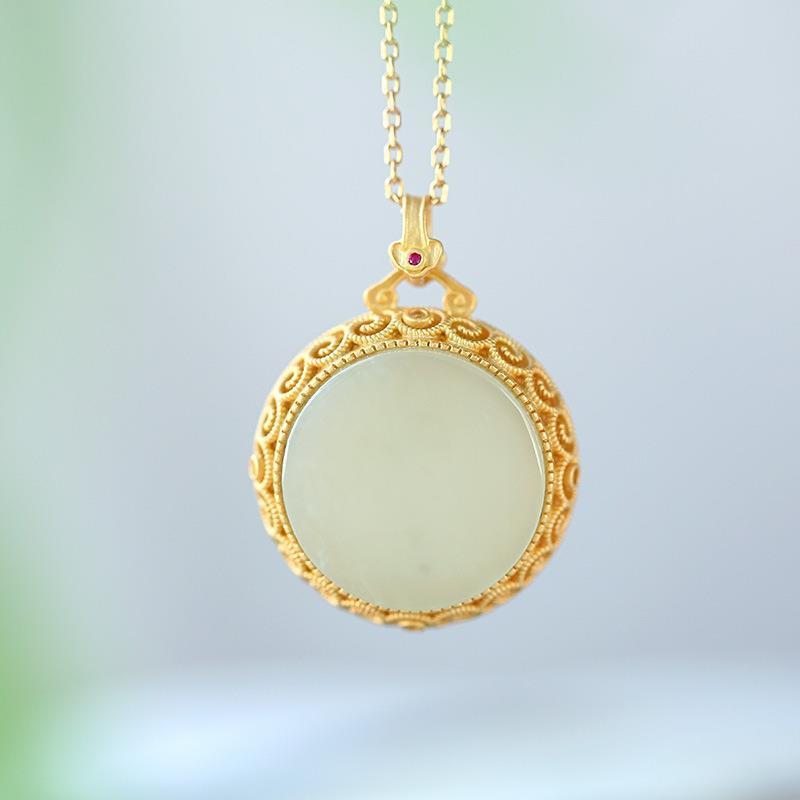 Women's Natural Jade Niche For Statue Of Necklaces