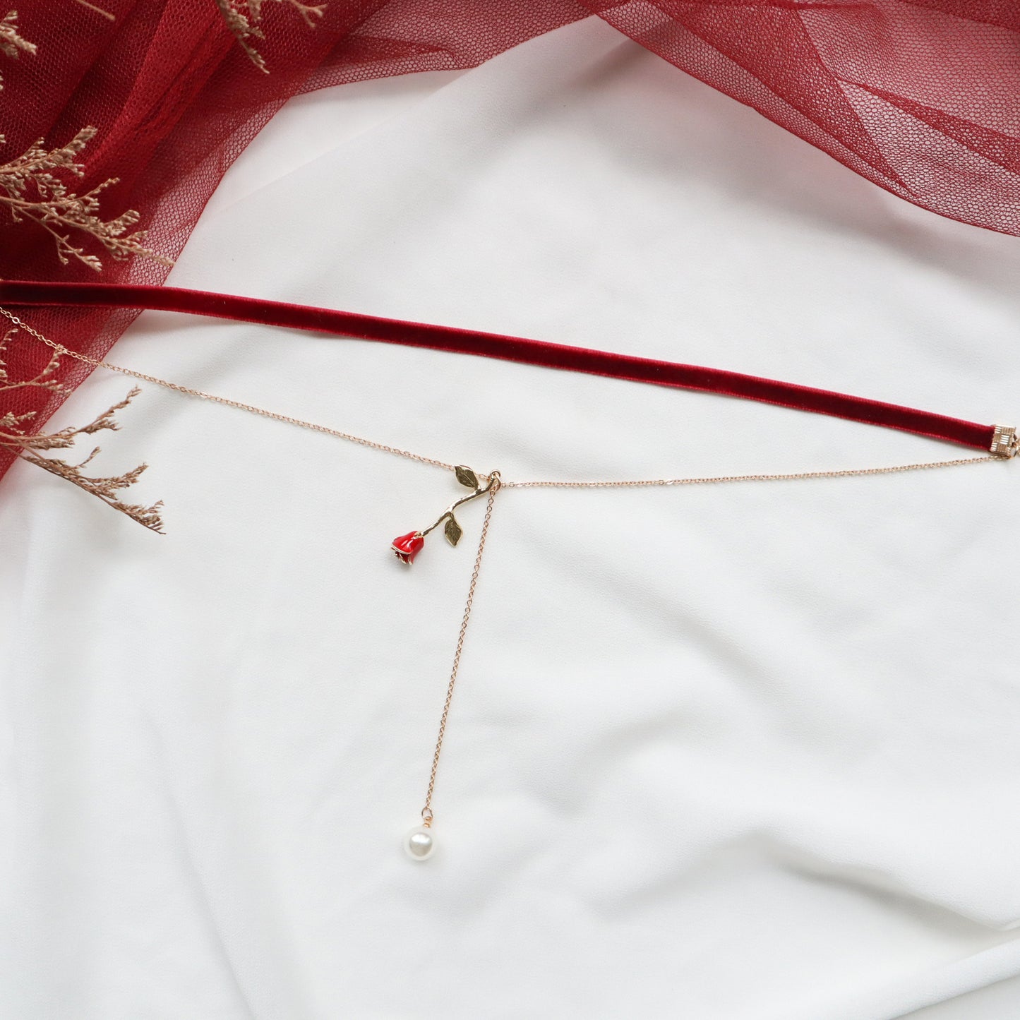Women's Red Ornament Short Clavicle Chain For Necklaces