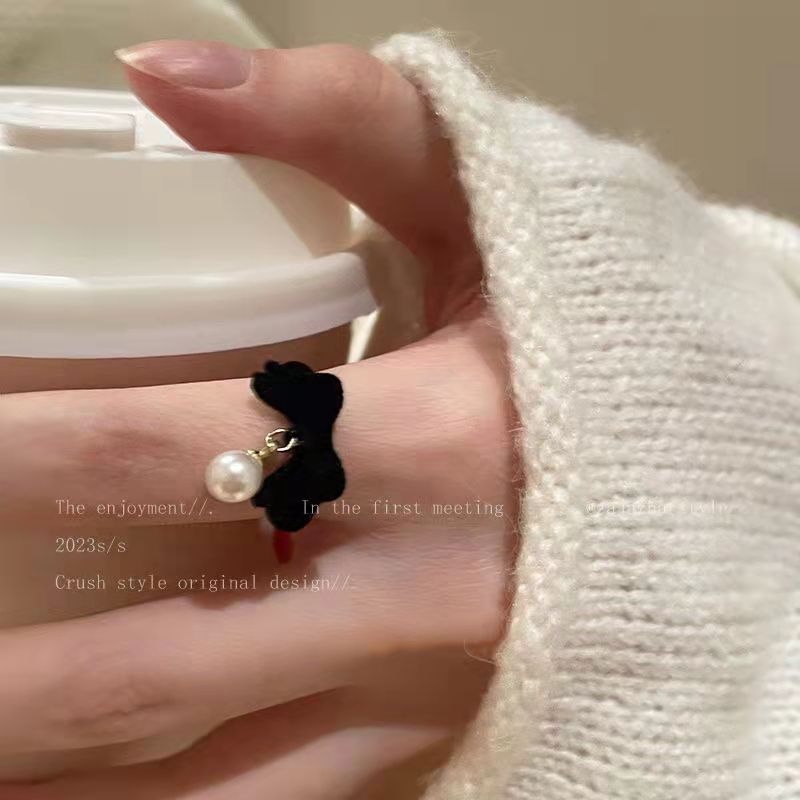 Flocking Bear Open Female Cartoon Index Finger Rings