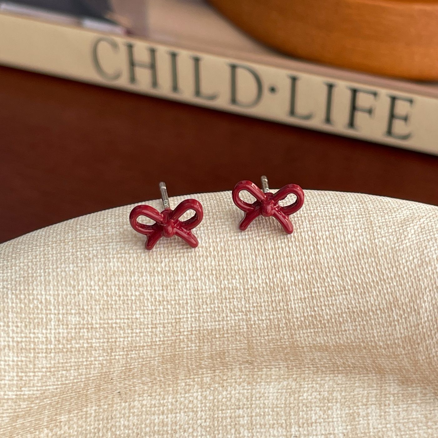 Small Exquisite Bow Female Sier Needle Earrings