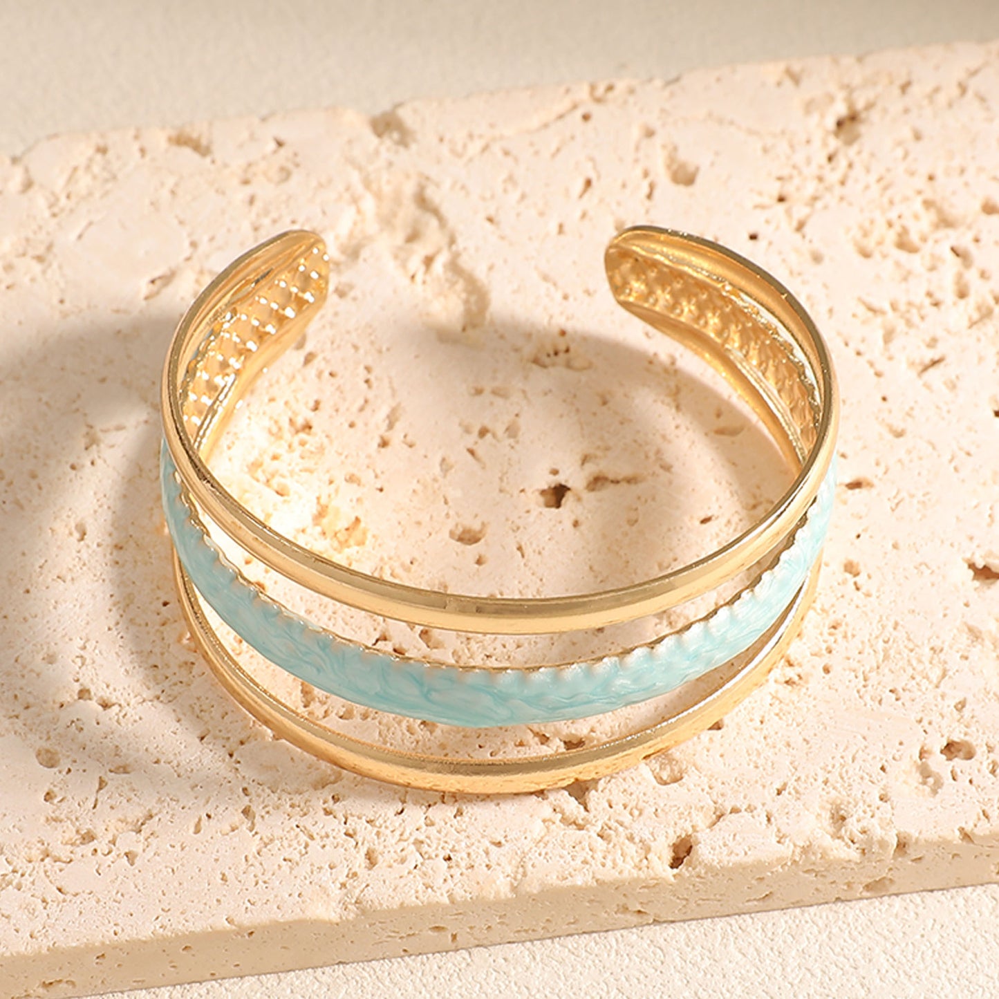 Geometric Hollow Color Light Luxury High-grade Drop Oil Opening Fashion Bracelet