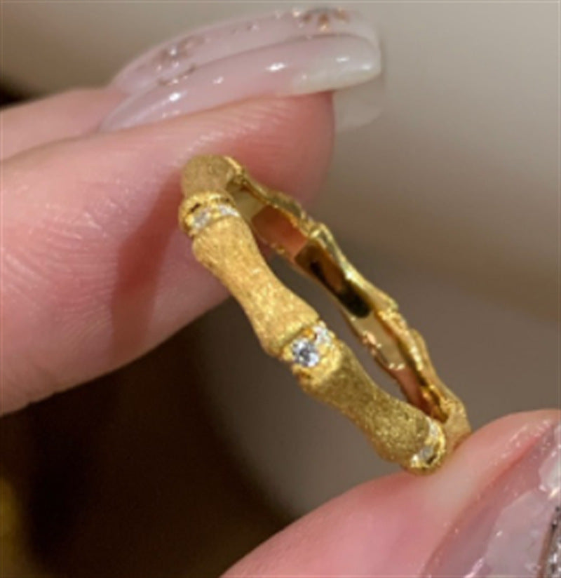 Opening Simple Twin Niche High-grade Light Rings