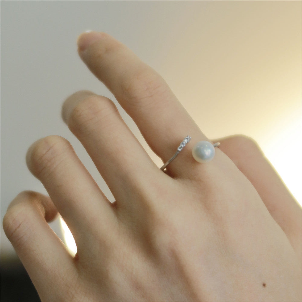 Women's Simple Elegant Pearl Open With Diamond Rings